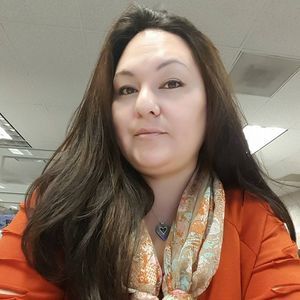 Meet your Posher, Monique