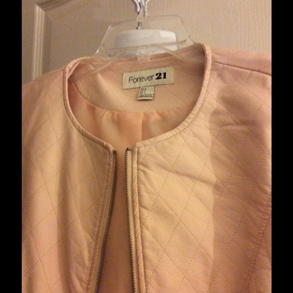 Leather jacket 🎉 - Picture 2 of 3