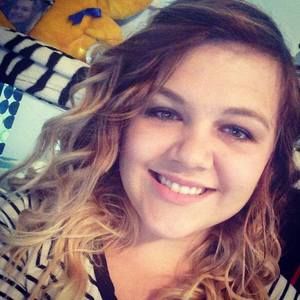 Meet your Posher, Malia