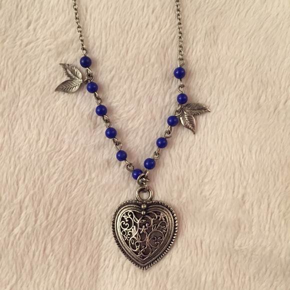 Anthropologie heart necklace