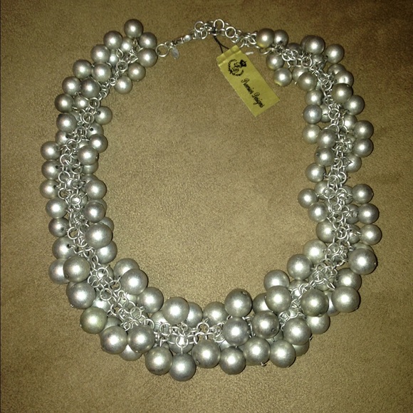 Fun Premier Designs fashion necklace