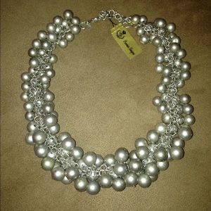 Fun Premier Designs fashion necklace