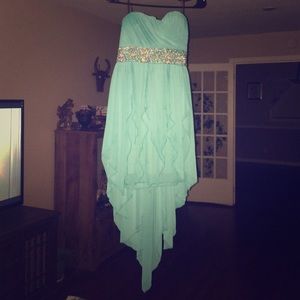 Used homecoming dress