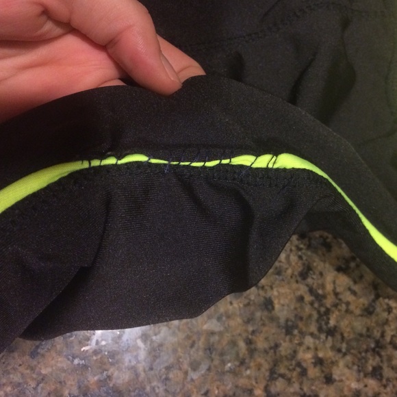 exercise leggings - Picture 2 of 2