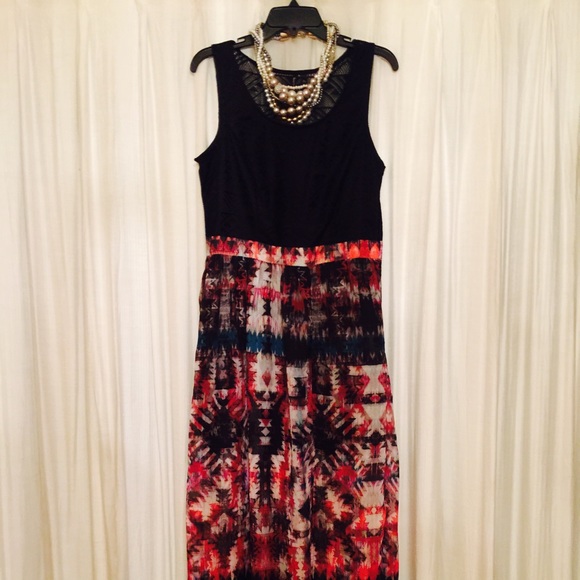 Lace top maxi dress!  Definitely an ooh-lah-lah - Picture 1 of 1
