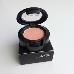 "Bouffant" Eyeshadow