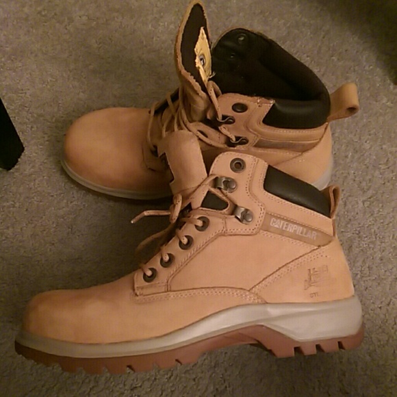 Caterpillar steel toe shoes - Picture 2 of 4