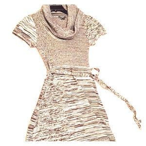 Sweater dress! Super cute, Like new. Gently used!