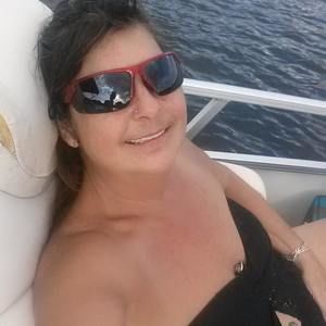 Meet your Posher, Denise