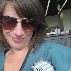 Meet your Posher, Francesca