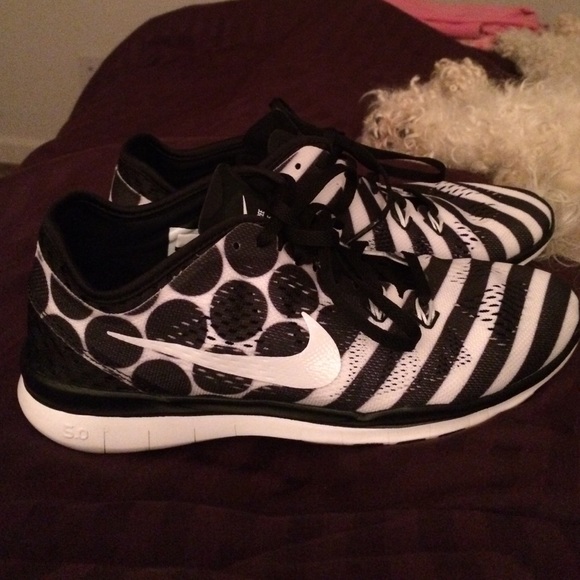 Nike free shoes