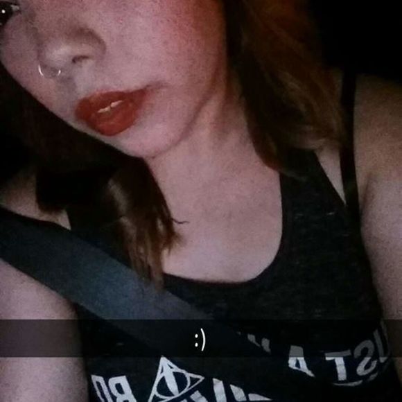 Meet your Posher, April