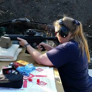 Meet your Posher, Evelyn