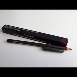 "Nightmoth" Lip Pencil