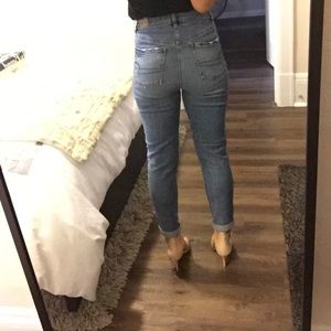 american eagle womens mom jeans