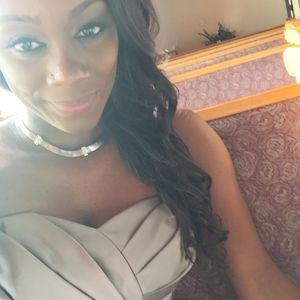 Meet your Posher, Tonicka