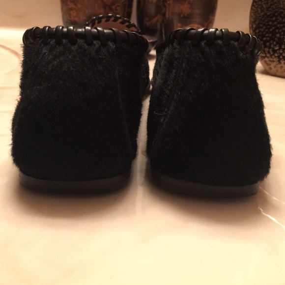 Excellent Pre Owned Piny Hair Ferragamo - Picture 2 of 4