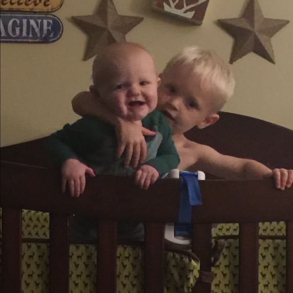 Meet your Posher, Jennifer - Picture 1 of 1