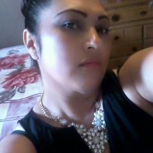 Meet your Posher, Adelaida