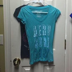 2 Aeropostale v-neck shirts size xs