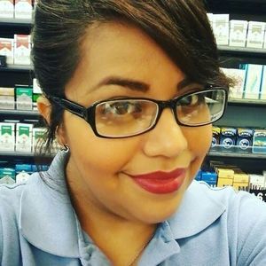 Meet your Posher, Daniela