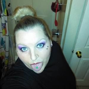 Meet your Posher, Christine