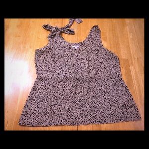 Gap leopard print sleeveless blouse