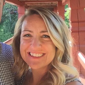 Meet your Posher, Brooke