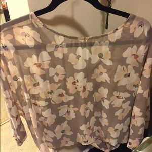 Super cute blouse with bow back detail