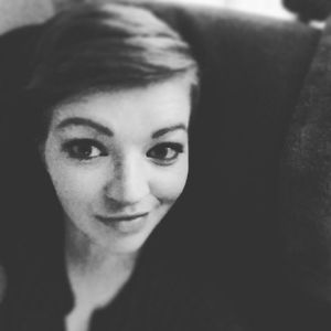 Meet your Posher, Kenzie