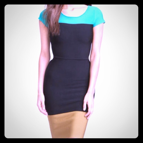 ⚡️FINAL SALE⚡️ BCBG MAXAZRIA POWER DRESS LARGE