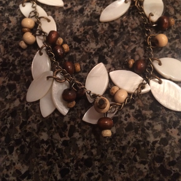 necklace - Picture 2 of 2