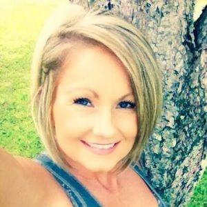 Meet your Posher, Paula
