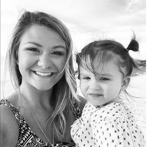 Meet your Posher, Stephanie