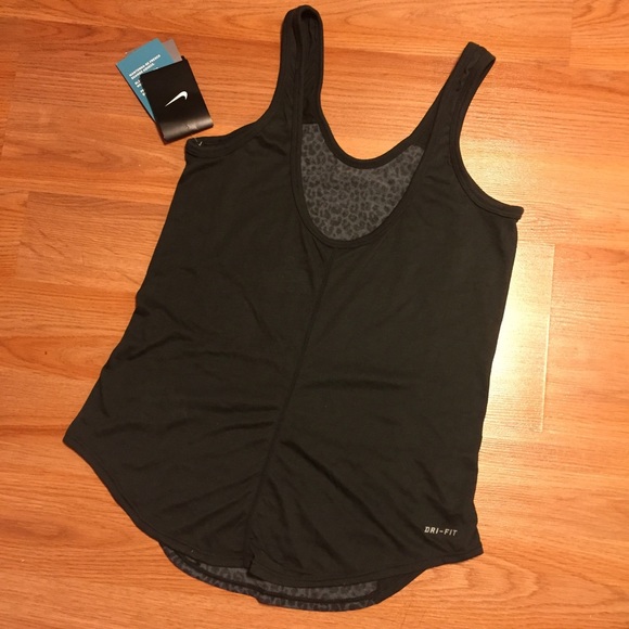 Nike Dri-Fit Tennis Tank. - Picture 4 of 4