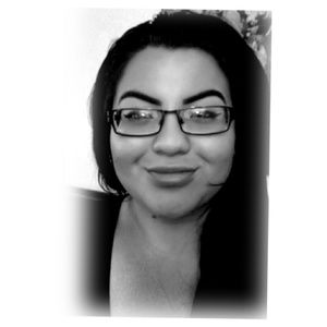 Meet your Posher, Rebeca