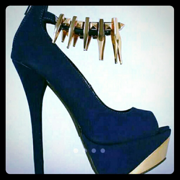Beautiful blue HEELS with spike ankle straps!