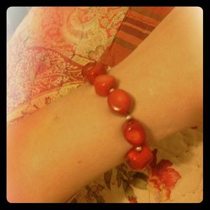 Red rock stretch bracelet