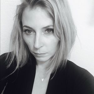 Meet your Posher, Abigail