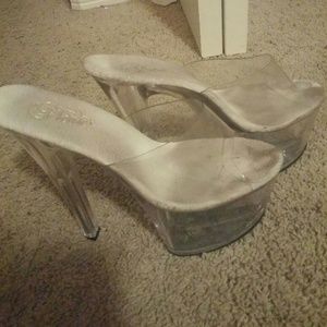 Pleaser heels