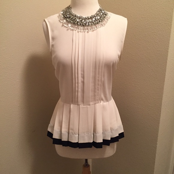 Forever 21 Sleeveless Peplum Blouse, Size M
