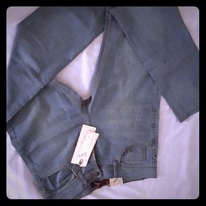 Mens slim fit must bundle with 3 jeans