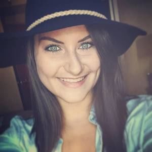 Meet your Posher, Kaitlyn