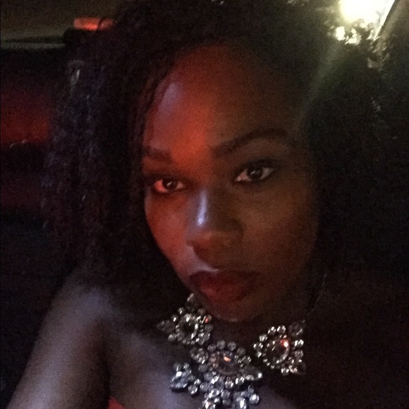 Meet your Posher, Summer - Picture 1 of 1