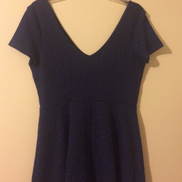 Forever 21 Skater Dress - Picture 2 of 4