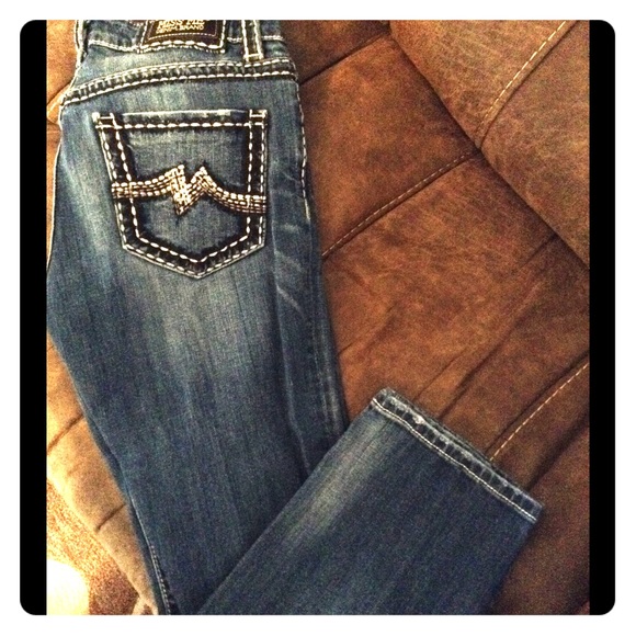 Miss Me Denim - 🚨SALE🚨($FIRM)Used Distressed Miss Me Capri