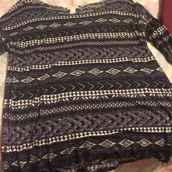 Forever 21 Long Sleeve Shirt - Picture 3 of 3