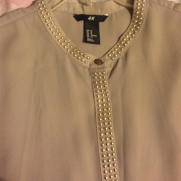 H&M Blouse - Picture 3 of 4