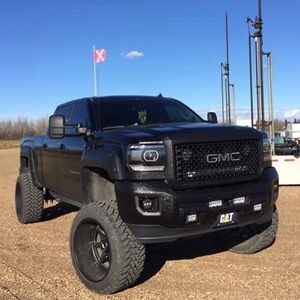 Meet your Posher, Mauricio