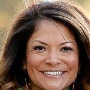 Meet your Posher, Lorie